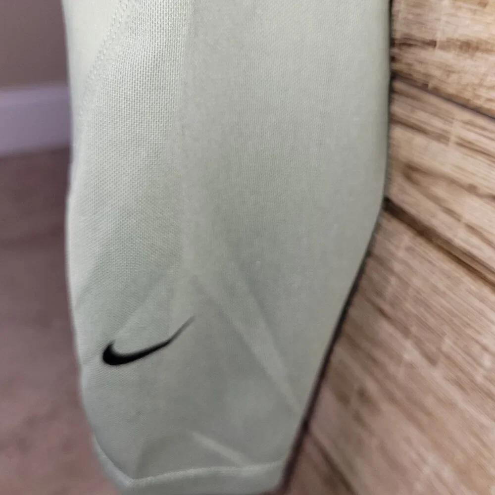 Nike One Training Dri Fit High Rise 7/8 Moss Green Leggings Medium AT1102-371
